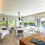 Ambassador Boutique Hotel 4*