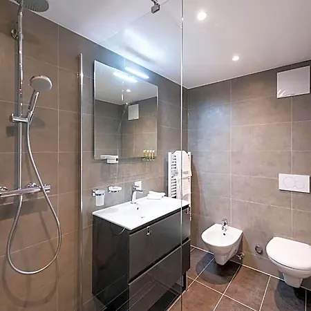 Ambassador Boutique 4*