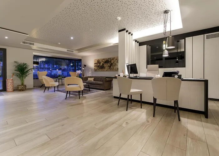 Hotell Ambassador Boutique